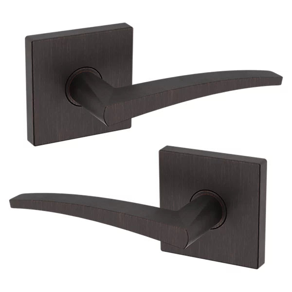 Baldwin Estate L022 Passage Lever with R017 Rose in Venetian Bronze finish