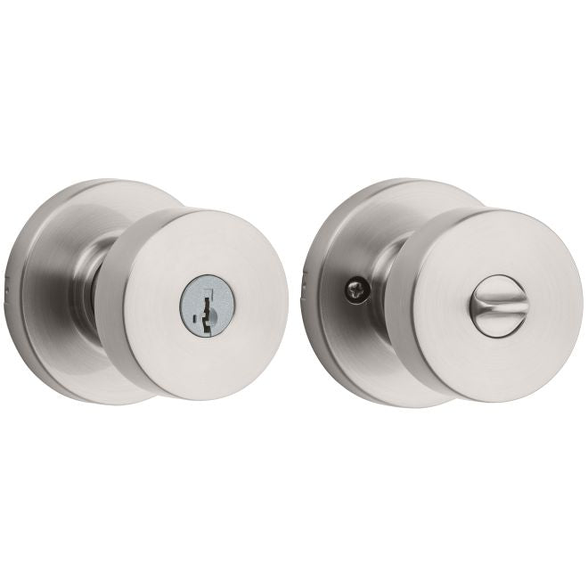 Kwikset Pismo Knob With Round Rosette Entry Lock With SmartKey in Satin Nickel finish