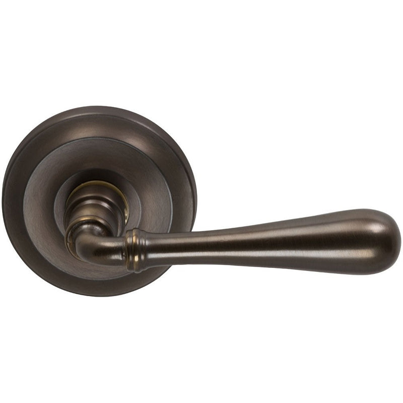 Omnia Traditions 918 Lever with Round Rosette in Antique Bronze, Unlacquered finish