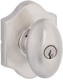 Yale Expressions Auburn Knob with Everly Rosette in Satin Nickel finish