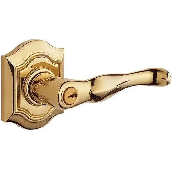 Baldwin Estate 5237 Keyed Bethpage Right Handed Lever with Bethpage Rosette in Lifetime Polished Brass finish