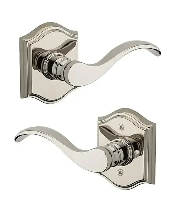 Baldwin ReserveBaldwin Curve Lever with Traditional Arch Rosette in 