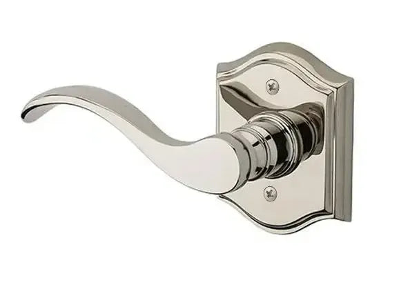 Baldwin ReserveBaldwin Curve Lever with Traditional Arch Rosette in 