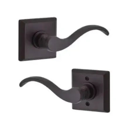 Baldwin ReserveBaldwin Curve Lever with Traditional Square Rosette in 