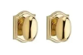 Baldwin ReserveBaldwin Ellipse Knob with Traditional Arch Rosette in 