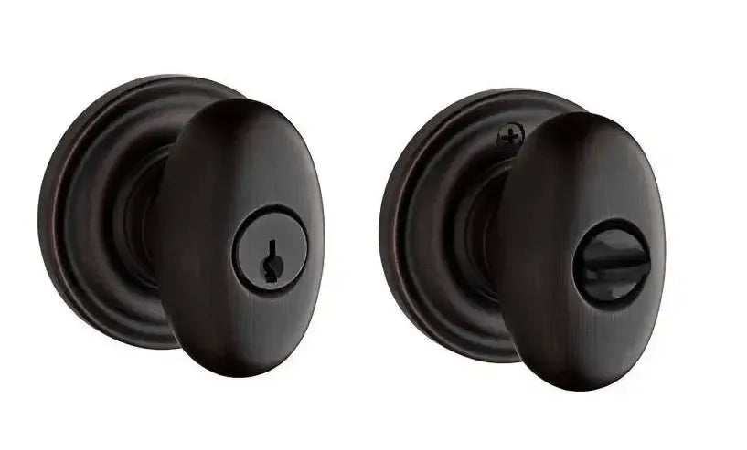 Baldwin ReserveBaldwin Ellipse Knob with Traditional Round Rosette in 