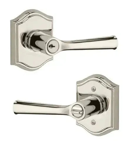 Baldwin ReserveBaldwin Federal Lever with Traditional Arch Rosette in 