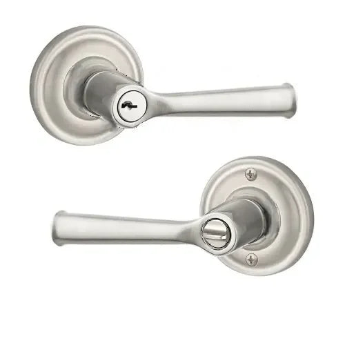 The Baldwin Reserve Federal Lever with Traditional Round Rosette in Satin Nickel finish.