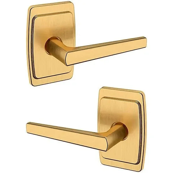 Baldwin Estate L024 Passage Lever with R046 Rosette in Lifetime Satin Brass finish
