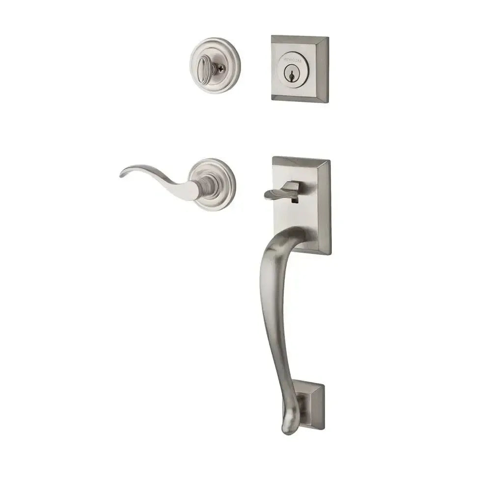 Baldwin ReserveBaldwin Napa Handleset with Interior Curve Lever with Traditional Round Rosette in 