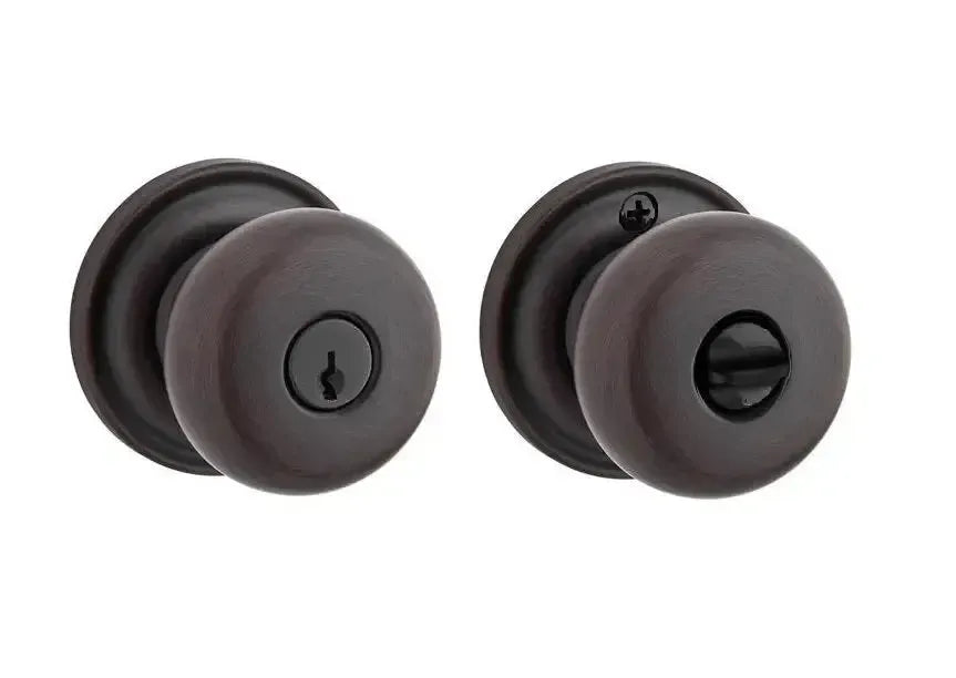 Baldwin ReserveBaldwin Round Knob with Traditional Round Rosette in 