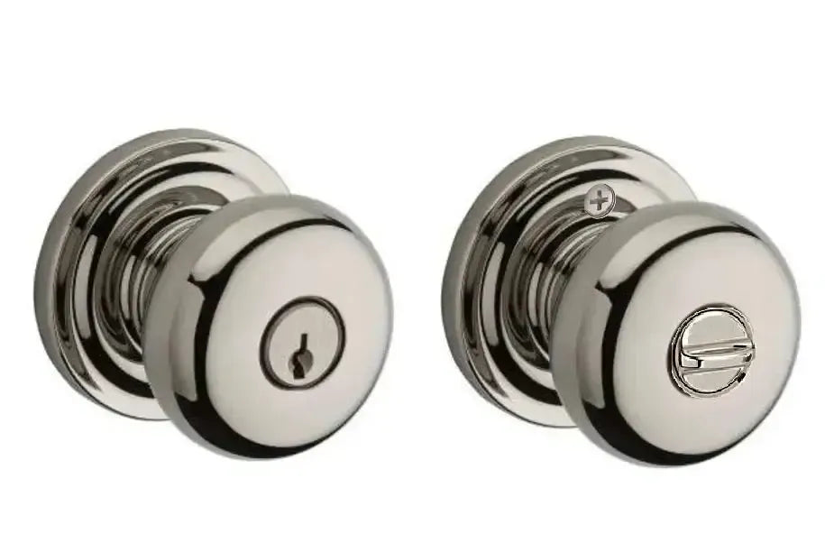 Baldwin ReserveBaldwin Round Knob with Traditional Round Rosette in 