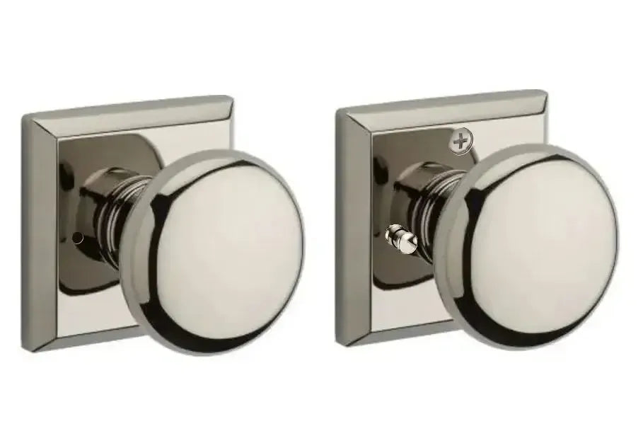Baldwin ReserveBaldwin Round Knob with Traditional Square Rosette in 