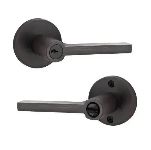 Baldwin ReserveBaldwin Square Lever with Contemporary Round Rosette in 