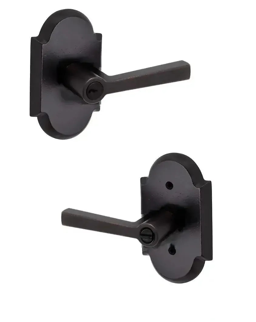 Baldwin ReserveBaldwin Taper Lever with Rustic Arch Rosette in 
