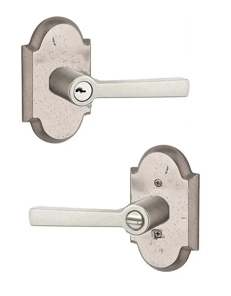 Baldwin ReserveBaldwin Taper Lever with Rustic Arch Rosette in 