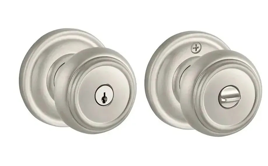 Baldwin ReserveBaldwin Traditional Knob with Traditional Round Rosette in 