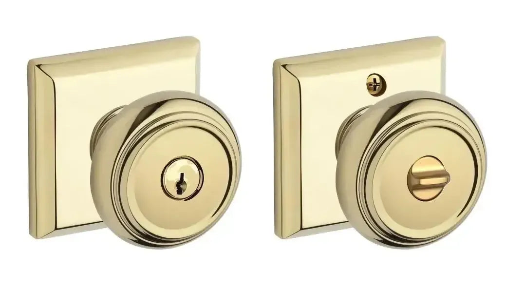 Baldwin ReserveBaldwin Traditional Knob with Traditional Square Rosette in 