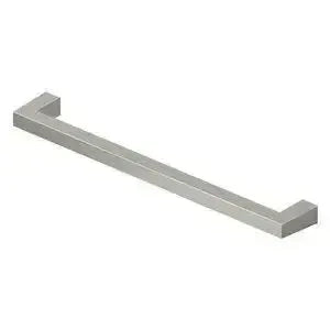 DeltanaDeltana Modern Square Bar Pull in 