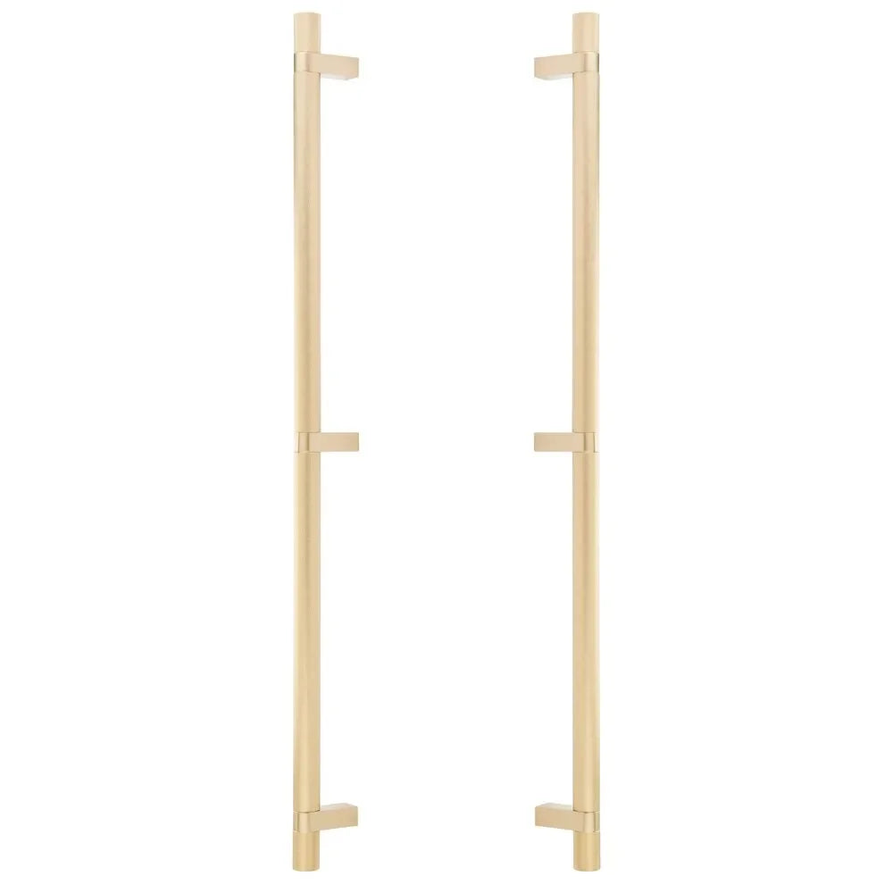 The Emtek Back-to-Back Select Knurled Appliance Bar Pull, 24" C-to-C in Satin Brass finish