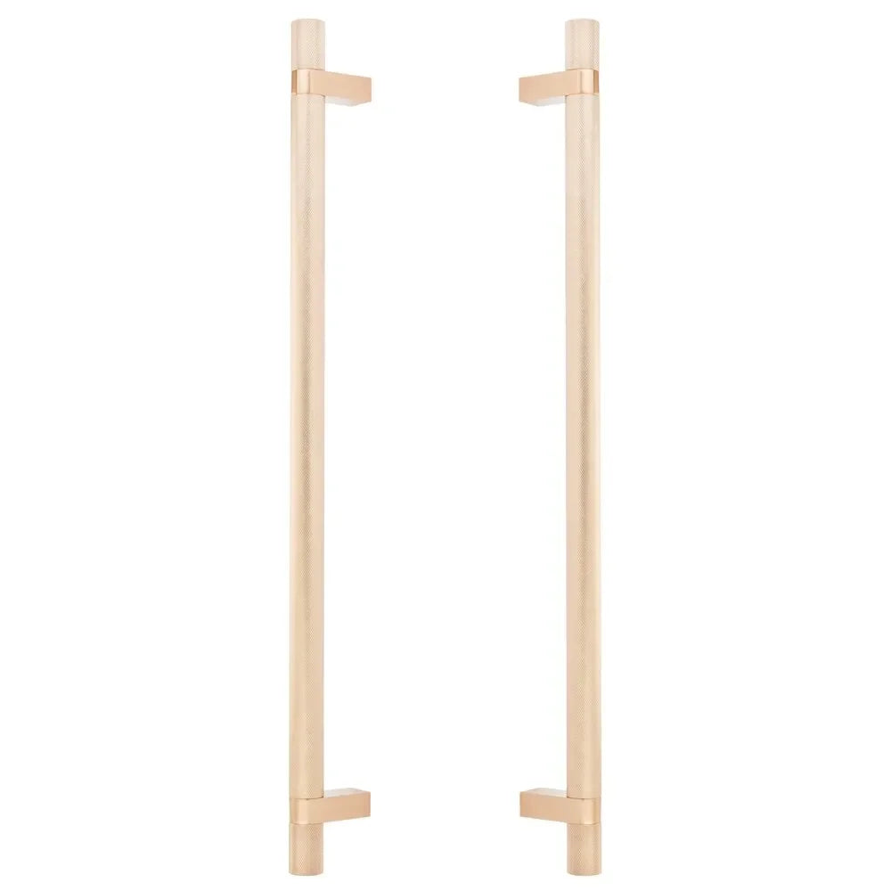 The Emtek Back-to-Back Select Knurled Appliance Bar Pull, 18" C-to-C in Satin Copper finish