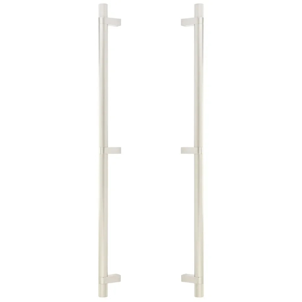 The Emtek Back-to-Back Select Knurled Appliance Bar Pull, 24" C-to-C in Satin Nickel finish