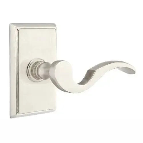 EmtekEmtek Cortina Lever With Rectangular Rosette in 
