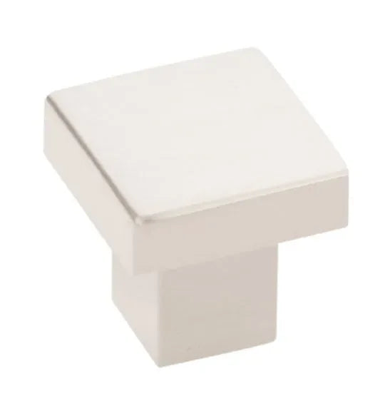 The Emtek Hunter Cabinet Knob, 1 5/8" in Satin Nickel finish