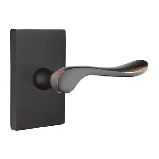 EmtekEmtek Luzern Lever With Modern Rectangular Rosette in 
