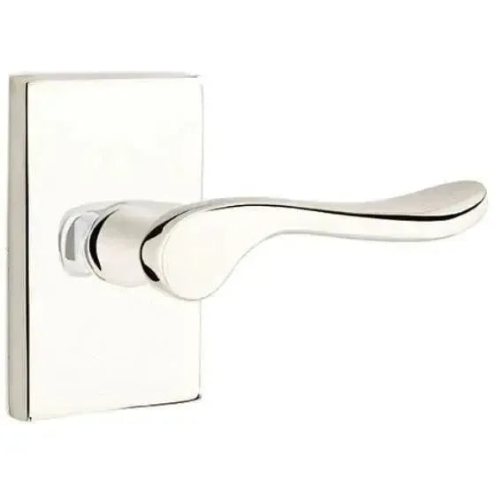 EmtekEmtek Luzern Lever With Modern Rectangular Rosette in 