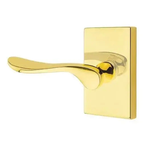EmtekEmtek Luzern Lever With Modern Rectangular Rosette in 