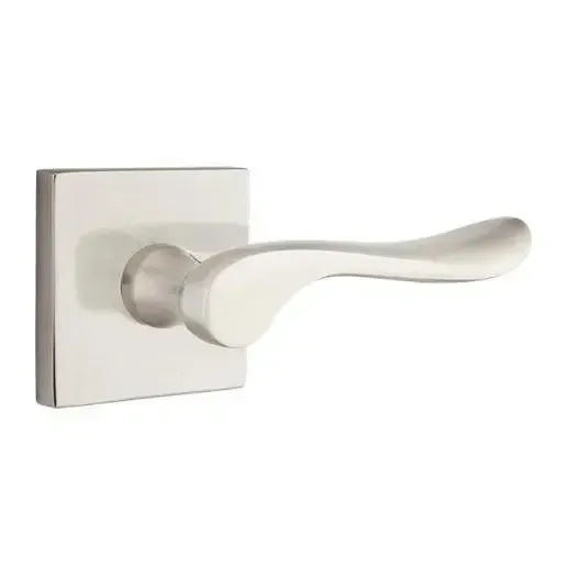 EmtekEmtek Luzern Lever With Square Rosette in 