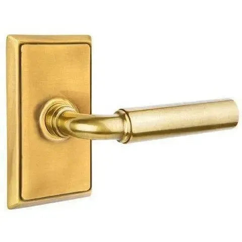 EmtekEmtek Manning Lever With Rectangular Rosette in 