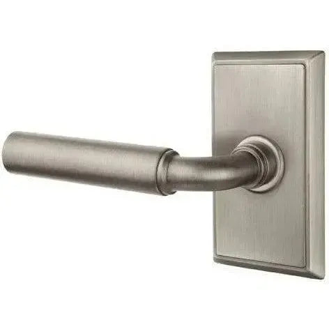 EmtekEmtek Manning Lever With Rectangular Rosette in 