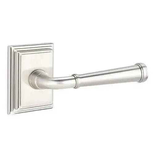 EmtekEmtek Merrimack Lever With Wilshire Rosette in 