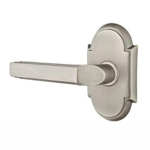 EmtekEmtek Milano Lever With #8 Rosette in 