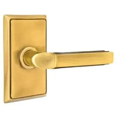 EmtekEmtek Milano Lever With Rectangular Rosette in 