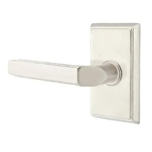 EmtekEmtek Milano Lever With Rectangular Rosette in 