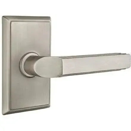 EmtekEmtek Milano Lever With Rectangular Rosette in 