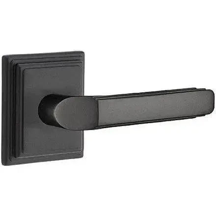 EmtekEmtek Milano Lever With Wilshire Rosette in 