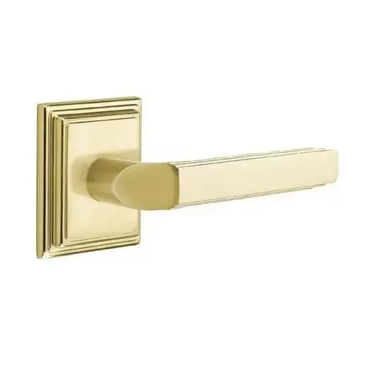 EmtekEmtek Milano Lever With Wilshire Rosette in 