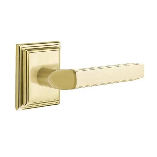 Emtek Milano Lever With Wilshire Rosette in Satin Brass finish