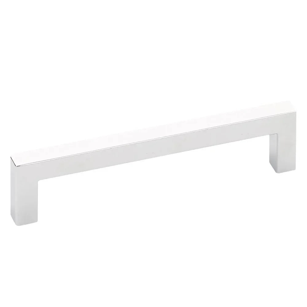 The Emtek Warwick Cabinet Pull in Polished Chrome finish