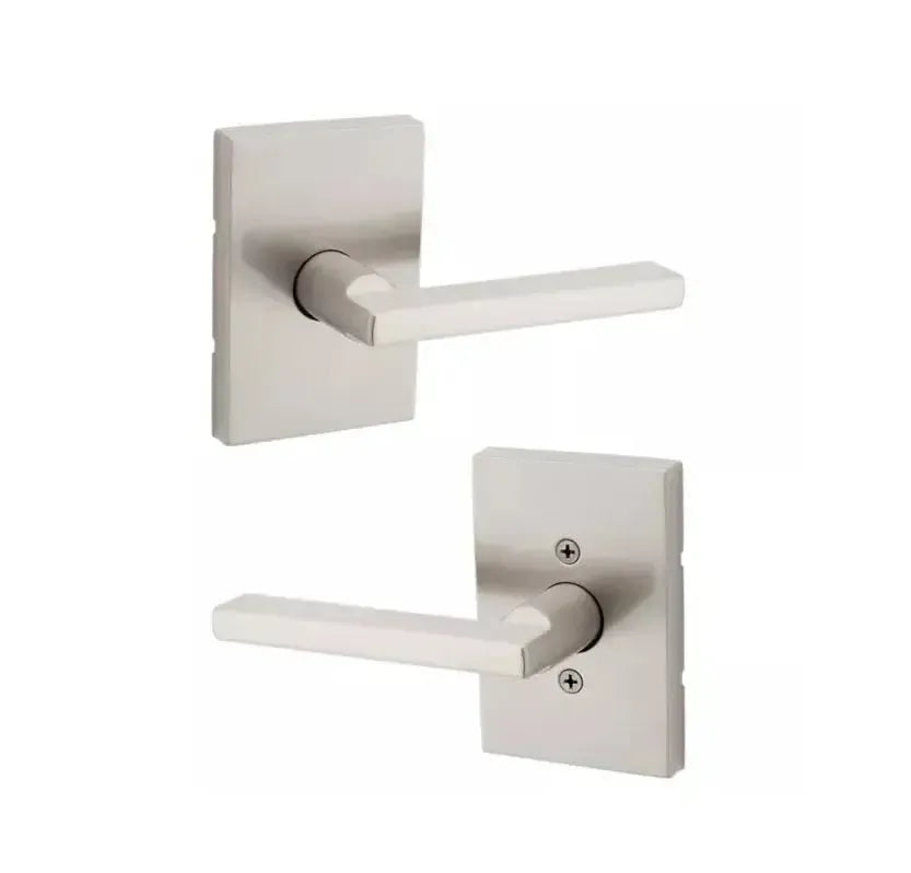 KwiksetKwikset Halifax Lever with Rectangle Rosette in 