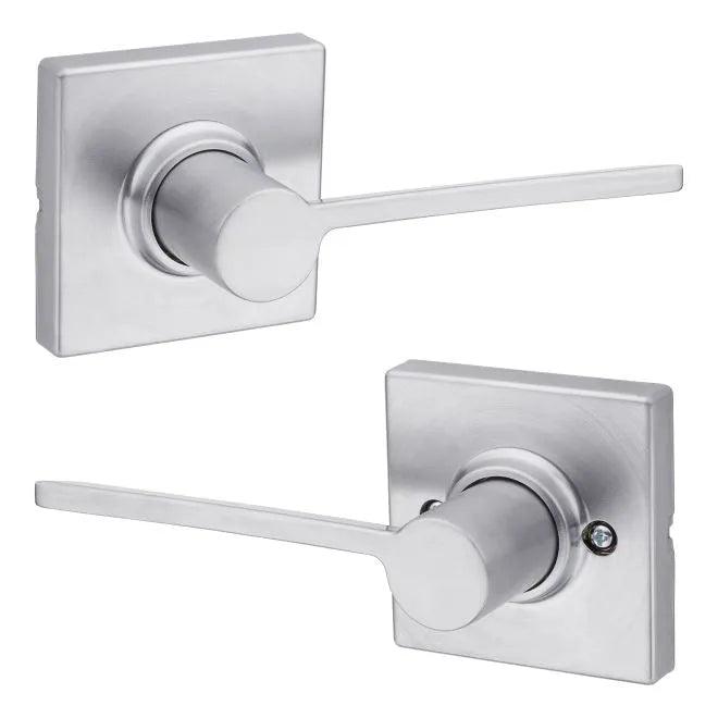 Kwikset Ladera Passage Lever With Square Rosette in Satin Chrome finish