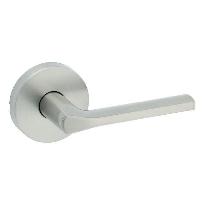 Kwikset Lisbon Lever with Round Rosette Satin Nickel