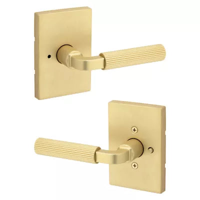 Kwikset Mirada Lever with Rectangle Rosette Satin Brass