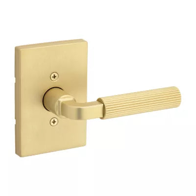 Kwikset Mirada Lever with Rectangle Rosette Satin Brass