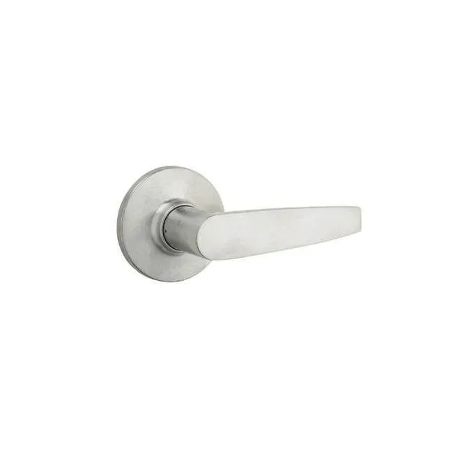 Kwikset Safelock Winston Passage Lever Round Rosette in Satin Chrome finish