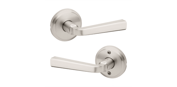 Kwikset Trafford Passage Lever in Satin Nickel finish